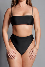 Load image into Gallery viewer, Navagio Black Top