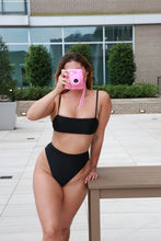 Load image into Gallery viewer, Navagio Black Top