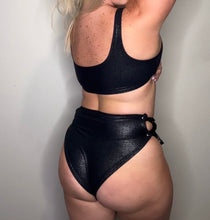 Load image into Gallery viewer, Ambition Bottom
