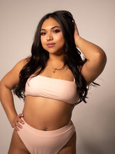 Load image into Gallery viewer, Navagio Blush Bottom
