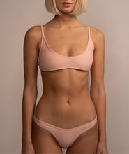 Load image into Gallery viewer, White Haven Blush Top
